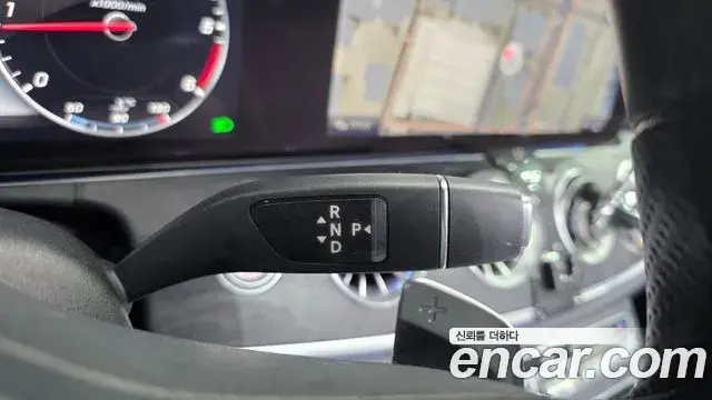 Mercedes-Benz E-Class 2020 — Şəkil 19/30