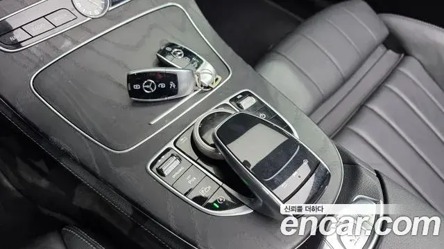 Mercedes-Benz E-Class 2020 — Şəkil 21/30