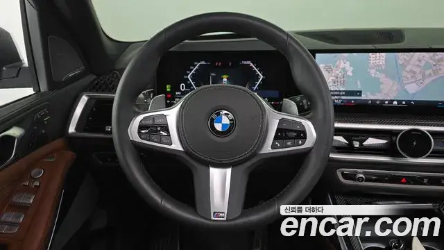 BMW X7 2024 — Фото 14/20