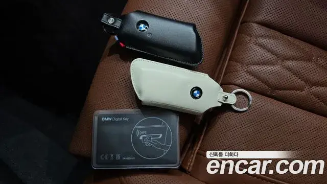 BMW X7 2024 — Photo 15/35