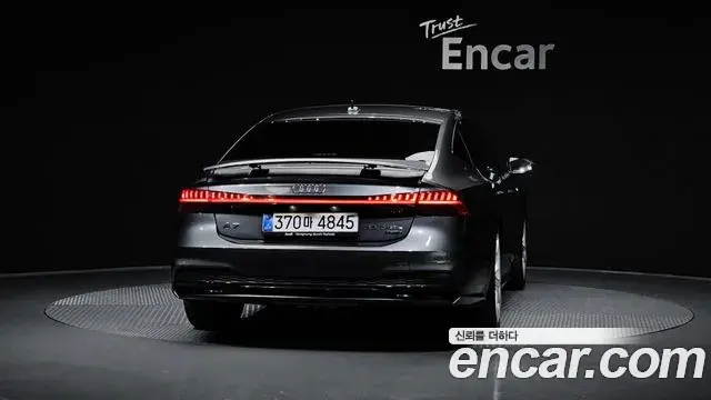 Audi A7 2025 — Şəkil 33/36