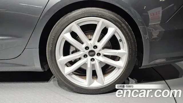 Audi A7 2025 — Şəkil 23/36
