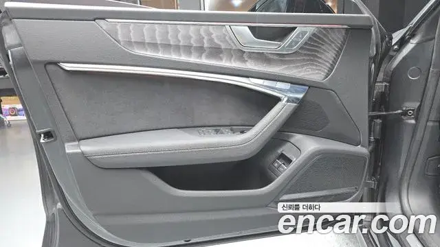 Audi A7 2025 — Şəkil 34/36