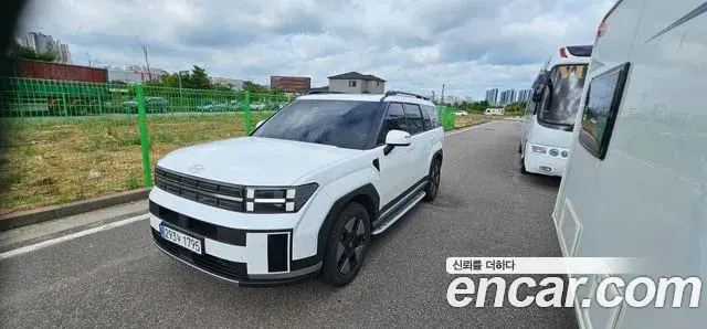 Hyundai Santa Fe 2024 — Photo 9/18