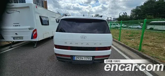 Hyundai Santa Fe 2024 — Photo 3/18