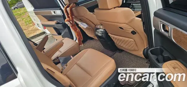 Hyundai Santa Fe 2024 — Photo 5/18