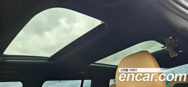 Hyundai Santa Fe 2024 — Photo 6/18