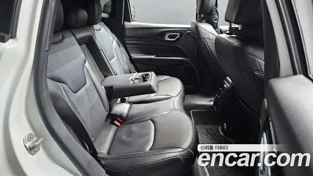 Jeep Compass 2022 — Фото 12/20
