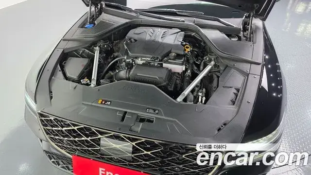 Genesis G80 2024 — Photo 23/35