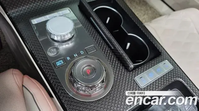 Genesis G80 2024 — Photo 34/35