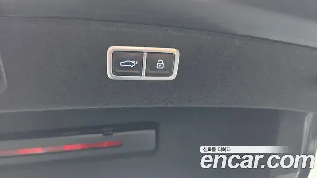 Genesis G80 2024 — Photo 17/35