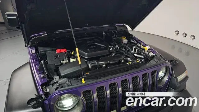 Jeep Wrangler 2023 — Photo 11/32