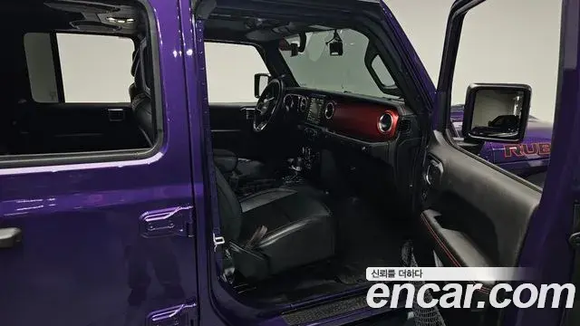 Jeep Wrangler 2023 — Photo 28/32