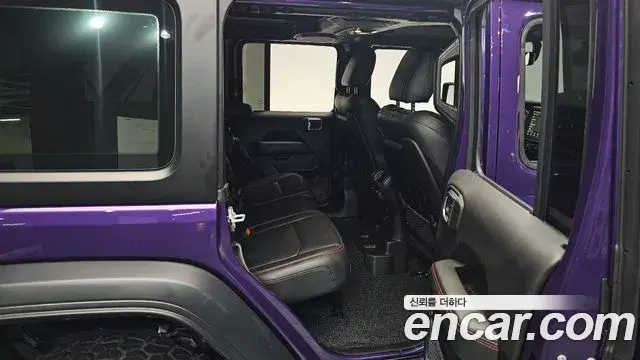 Jeep Wrangler 2023 — Photo 7/32