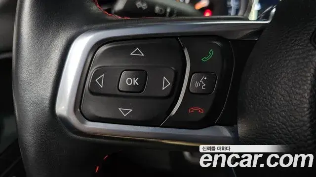 Jeep Wrangler 2023 — Photo 26/32