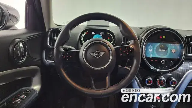 Mini Cooper S Countryman 2023 — Photo 13/20