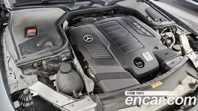 Mercedes-Benz CLS-Class 2019 — Photo 12/20