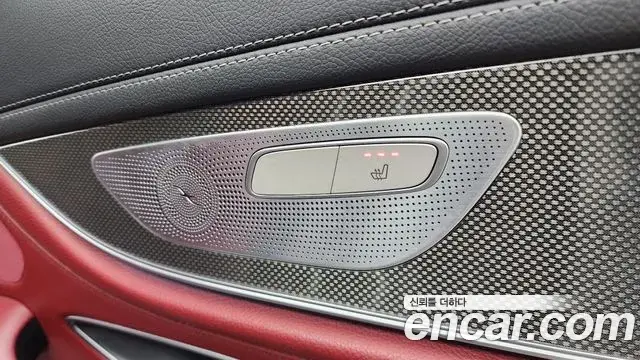 Mercedes-Benz CLS-Class 2019 — Photo 17/20