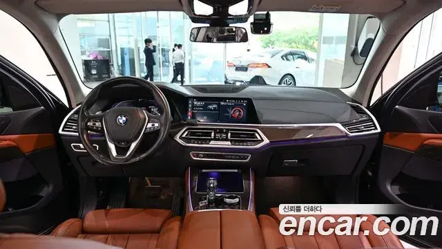 BMW X5 2022 — Photo 8/20
