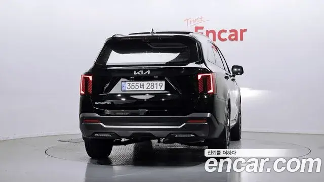 Kia Sorento 2024 — Фото 4/20