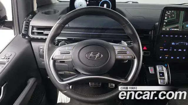 Hyundai Staria 2022 — Фото 14/20