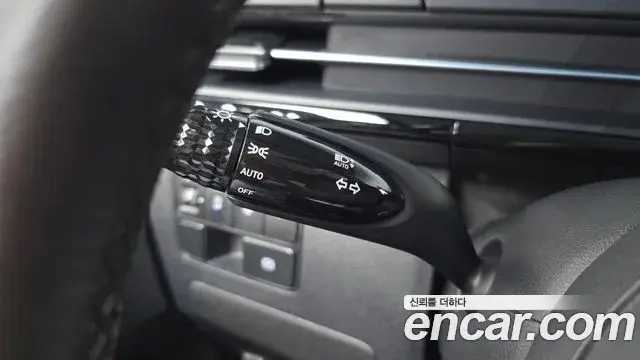 Hyundai Staria 2022 — Фото 15/20