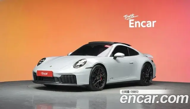 Porsche 911 2025 — Şəkil 22/35