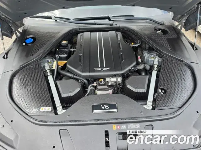 Genesis G90 2023 — Photo 1/20