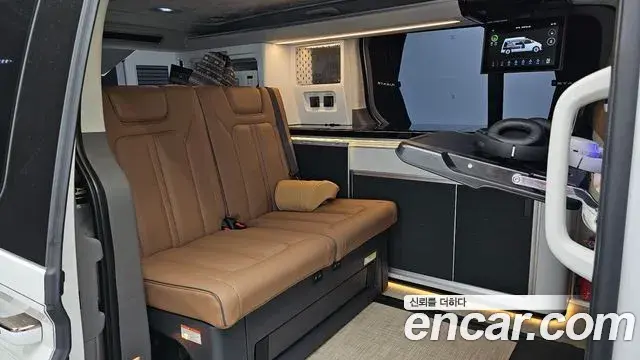 Hyundai Staria 2023 — Photo 24/31