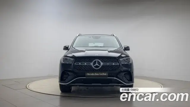Mercedes-Benz GLE-Class 2024 — Фото 2/20