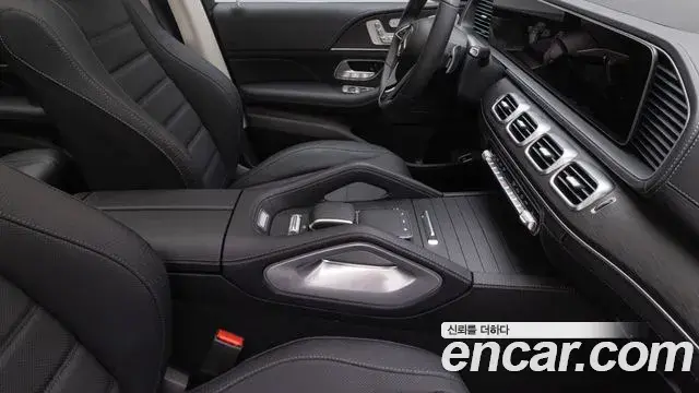 Mercedes-Benz GLE-Class 2024 — Фото 8/20