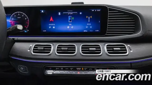 Mercedes-Benz GLE-Class 2024 — Фото 16/20