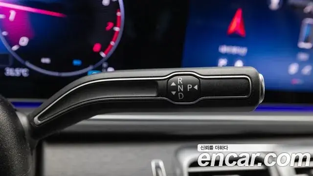 Mercedes-Benz GLE-Class 2024 — Фото 19/20
