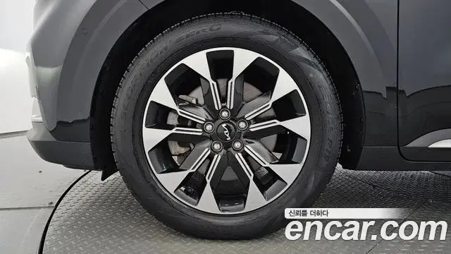 Kia Carnival 2023 — Şəkil 5/20