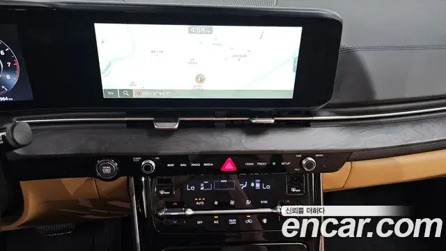 Kia Carnival 2023 — Şəkil 14/20