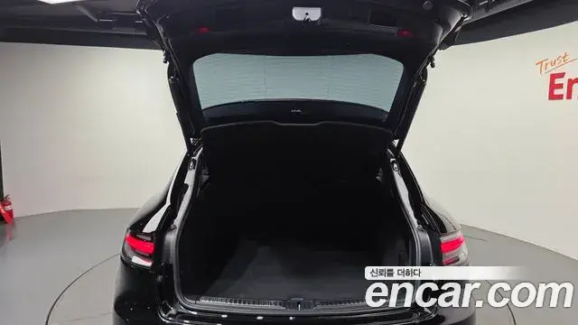 Porsche Macan 2019 — Şəkil 7/31