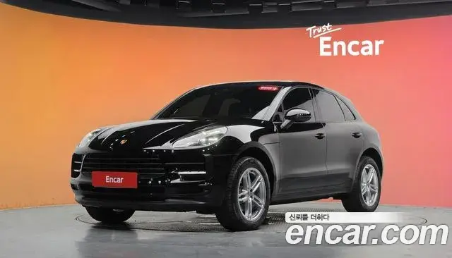 Porsche Macan 2019 — Şəkil 26/31
