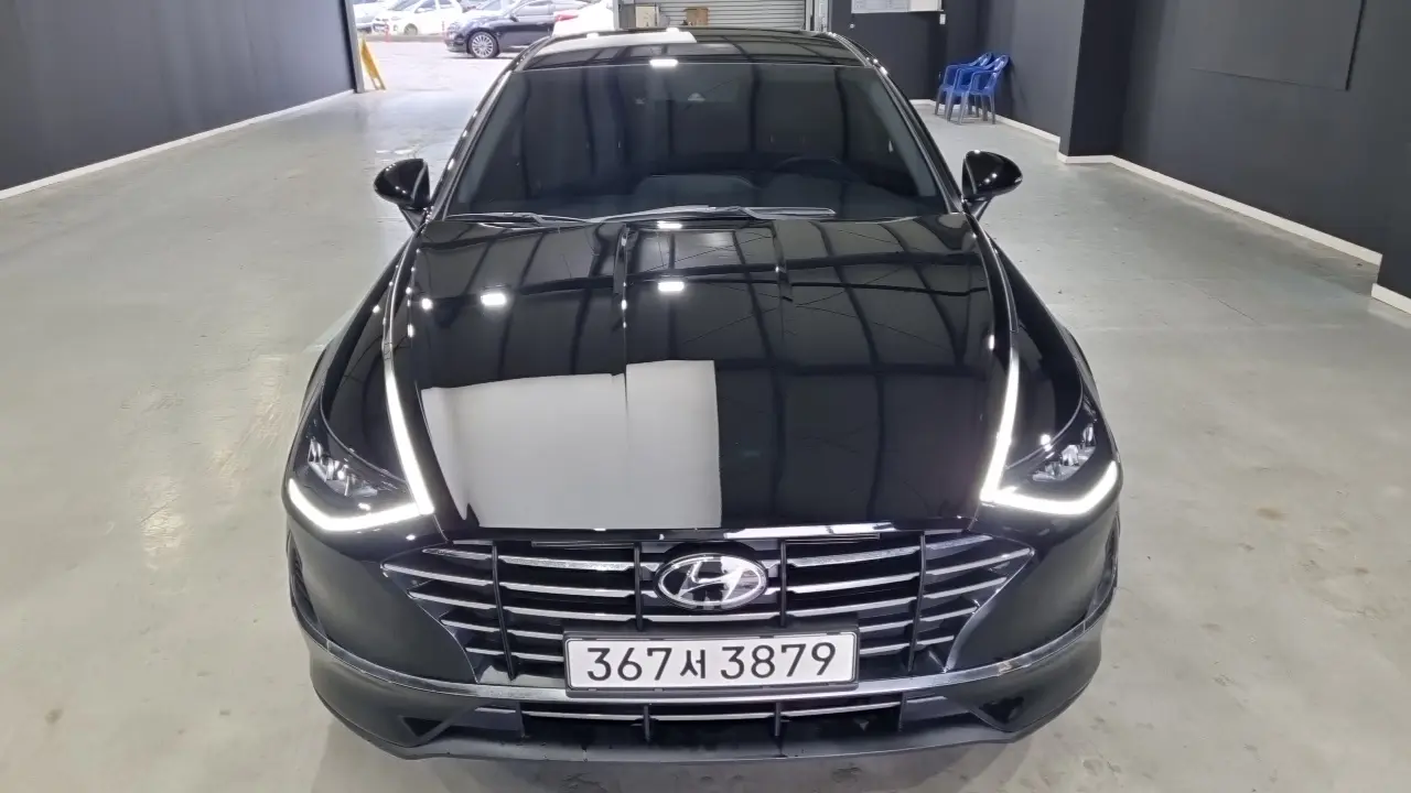 Hyundai Sonata 2021 — Фото 2/18
