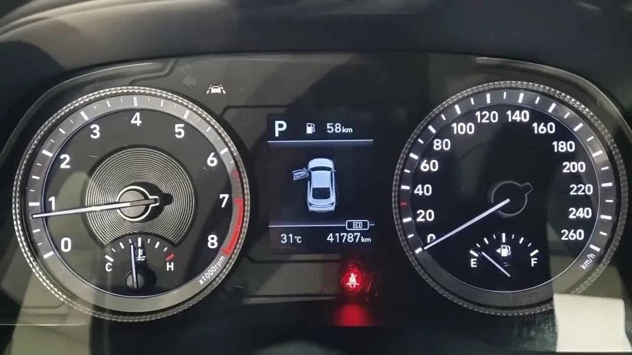 Hyundai Sonata 2021 — Фото 7/18