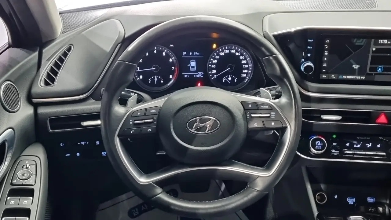 Hyundai Sonata 2021 — Фото 16/18