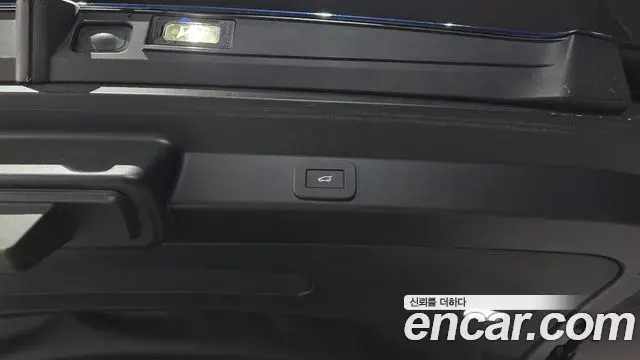 Land Rover Range Rover Sport 2025 — Photo 34/34