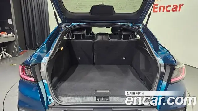 Renault Samsung Arkana 2024 — ფოტო 13/20