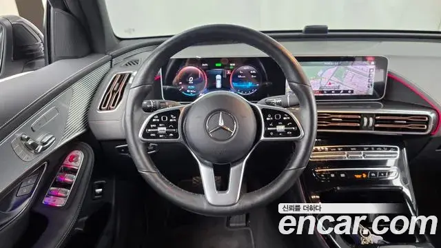 Mercedes-Benz EQC 2020 — ფოტო 27/35
