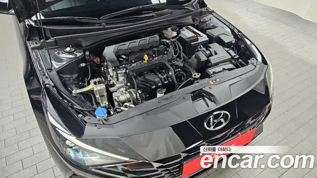 Hyundai Avante 2022 — Photo 6/20