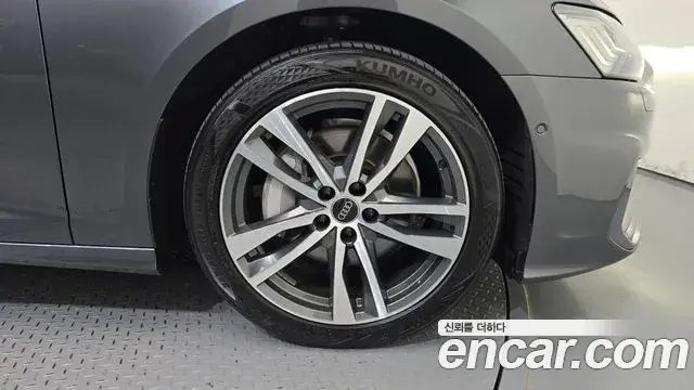 Audi A6 2023 — ფოტო 1/33