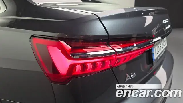 Audi A6 2023 — ფოტო 24/33