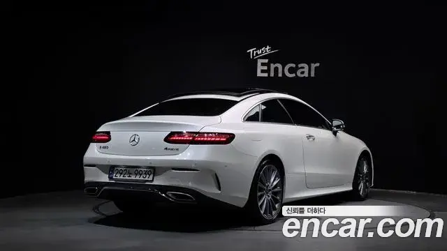Mercedes-Benz E-Class 2021 — Фото 2/20