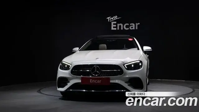 Mercedes-Benz E-Class 2021 — Фото 3/20