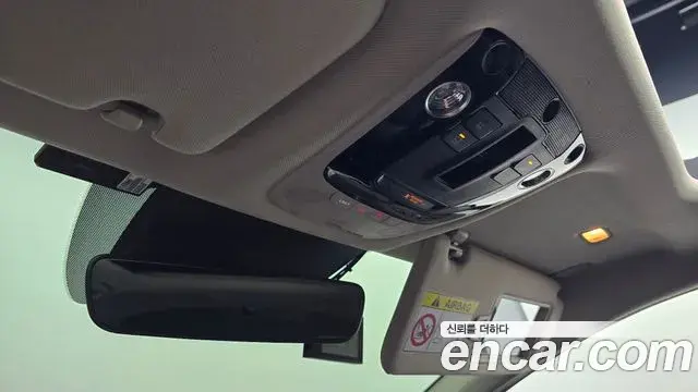 Kia K5 2021 — Şəkil 32/33