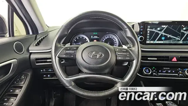 Hyundai Sonata 2022 — Фото 13/20